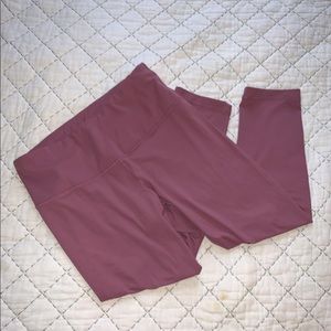 Mauve Yogalicous leggings